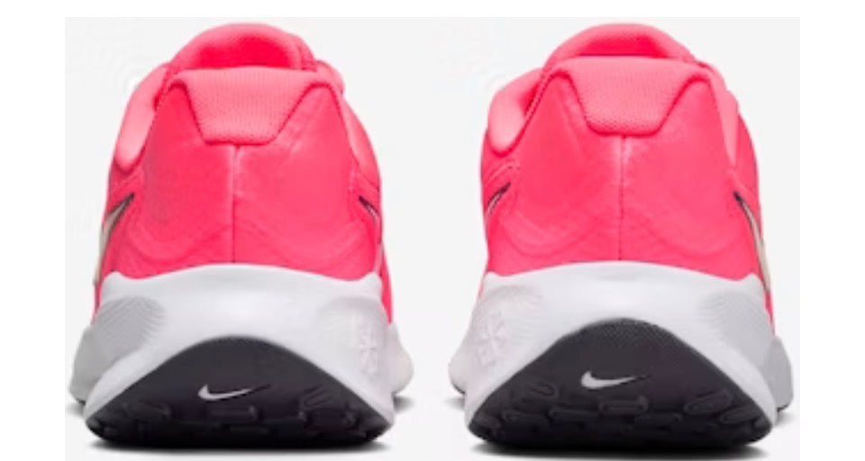 Nike Revolution 7 ‘Hot Pink’