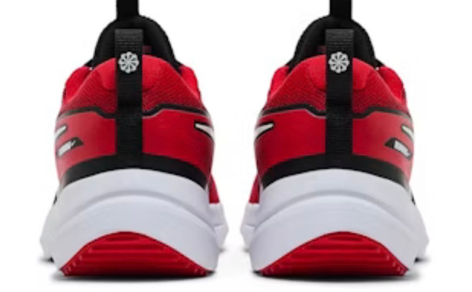 Nike Cosmic Runner ‘Crimson’