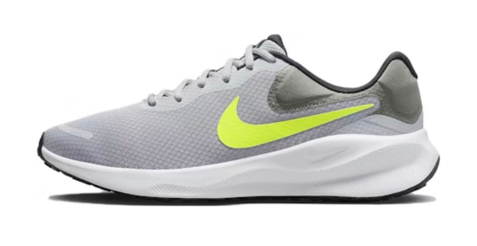 Nike Revolution 7 ‘Wolf Grey Voltage’